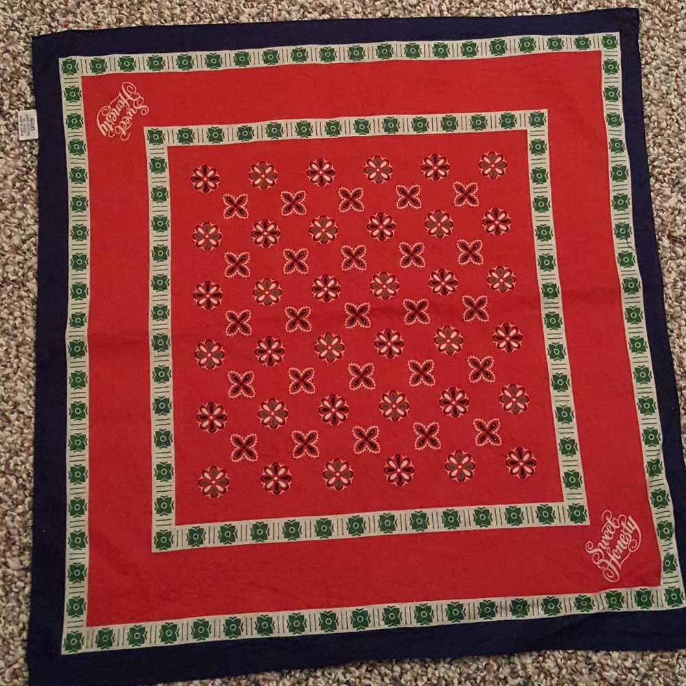 VINTAGE 1970s Avon Sweet Honesty Handkerchief